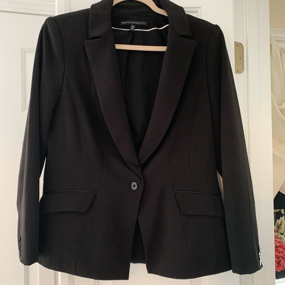 Tuxedo style WHBM jacket 14
